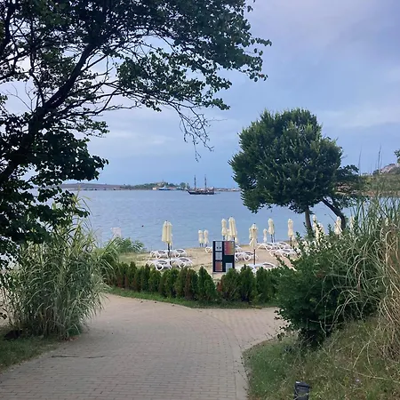 Miomare, Santa Marina Village, * Σωζόπολη